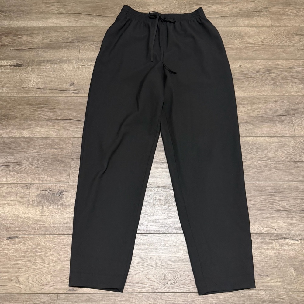 Wilfred Aritzia High Rise Soleste Drawstring Pants Black Pockets Size M
